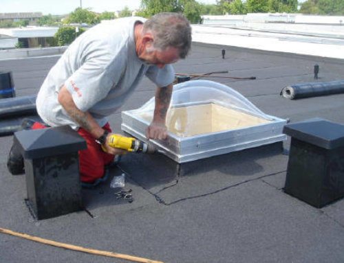 Inddækning af ovenlysvindue