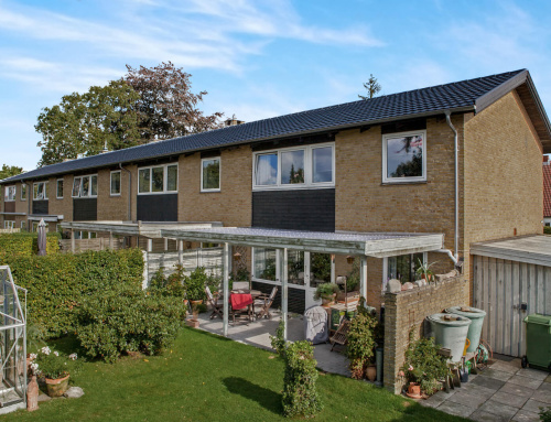 Boligblok i Søborg fik lagt nye Decratage