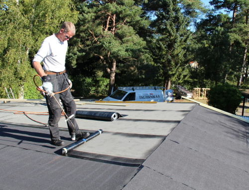 Huset i Græsted fik lagt nyt tagpap