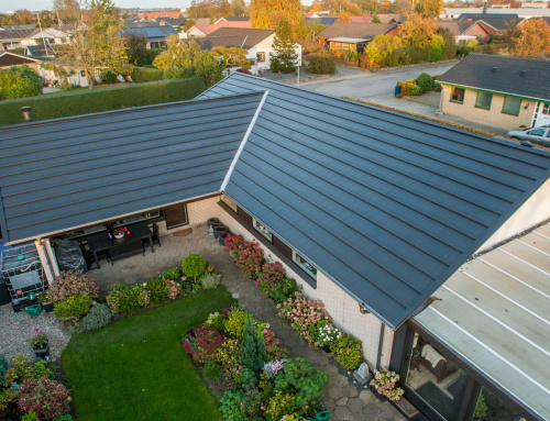 Nyt Quadrotag blev monteret på villaen i Middelfart, villaen gik også monteret nye metal tagrender.