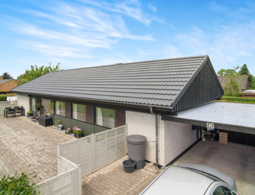 Nyt Decra Elegance på villa i Hillerød