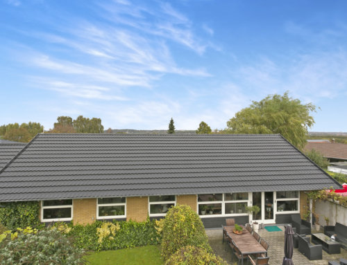 Elegant Decra på villa i Stavtrup