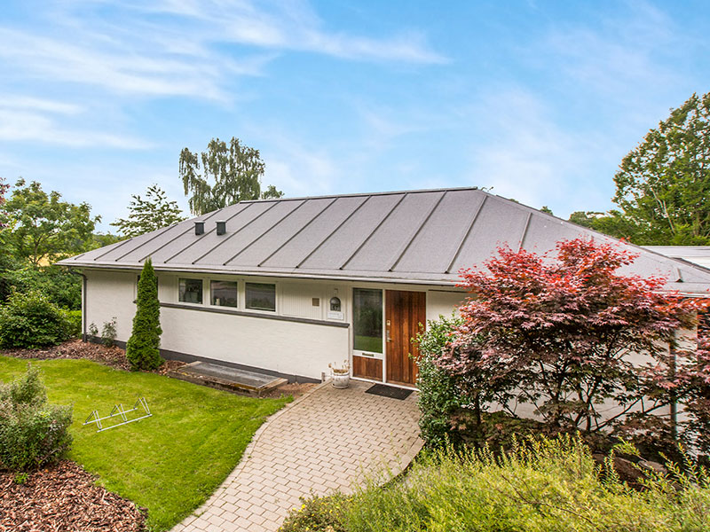 Tagpap er et materiale, som har været brugt til tagdækning i over 150 år. Igennem tiden har det udviklet sig til et stærkt og højteknologisk kvalitetsprodukt med lang levetid.