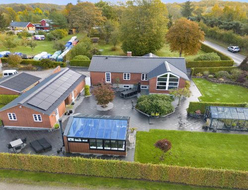 Nyt 6,4 kWp solcelleanlæg i Trige ved Aarhus.